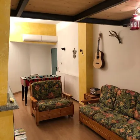 Appartamento Loft Con Parcheggio Gratuito Bardonecchia Exterior photo